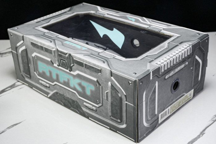 RTFKT x Dunk Genesis 