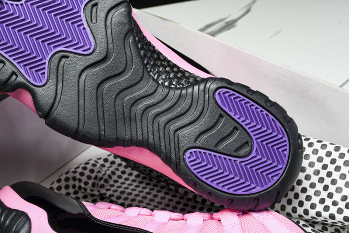 Air Jordan 11 pink and black CT8012-401