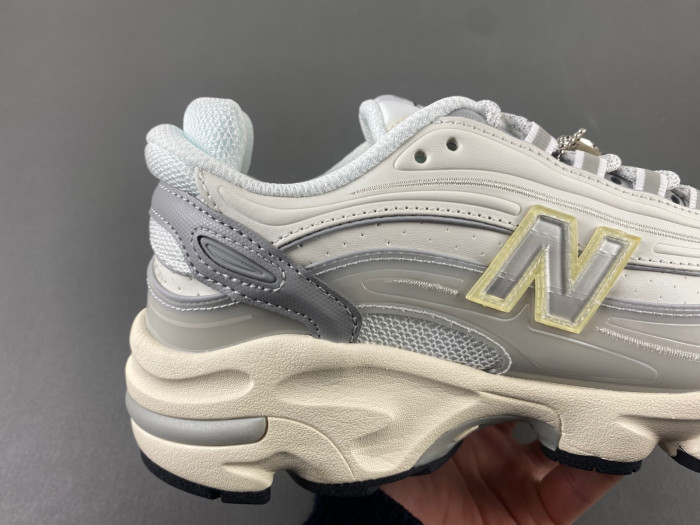 N*EW B*ALANCE COPSHOE NB-170
