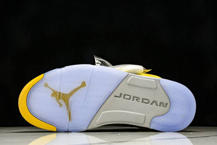 Jordan 5 Retro Tokyo T23 (2025) - IO3372-700