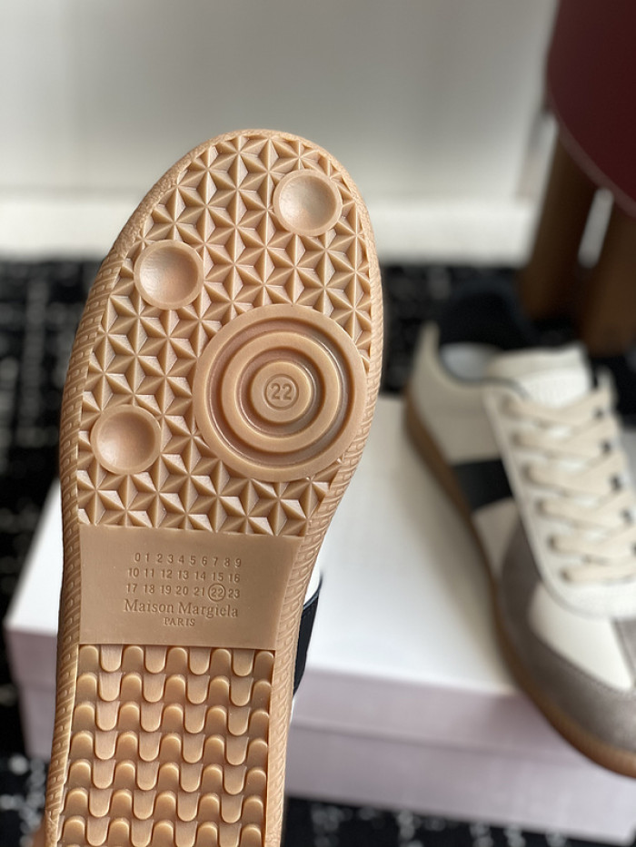 MM COPSHOE -MM77