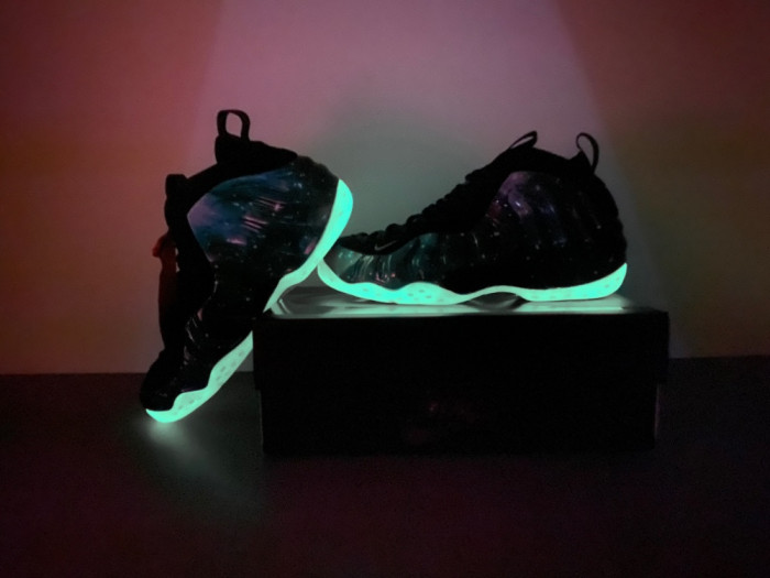Nike Foamposite Pro Pine Green CPT NK0004