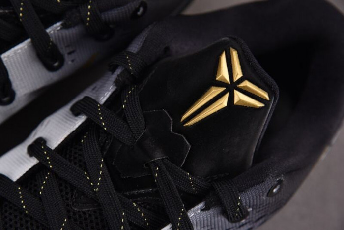 Kobe 9 EM Low Protro Mambacita- FZ7333-002