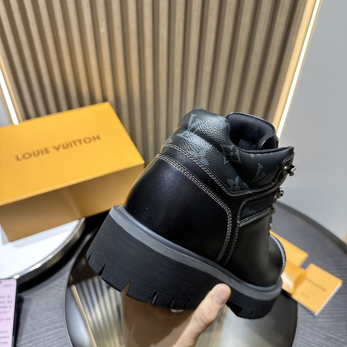 LVT BOOT COPSHOE L&V-BT23