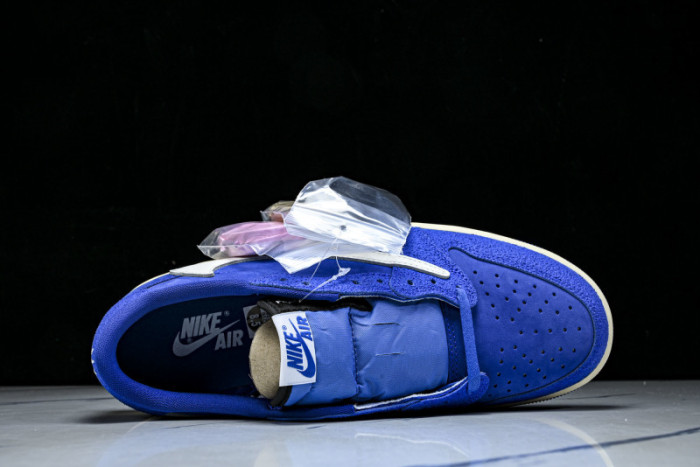 Travis Scott x Air Jordan DM7866-400