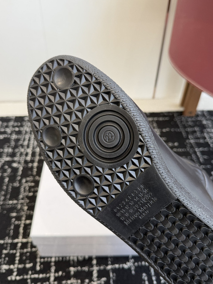 MM COPSHOE -MM131
