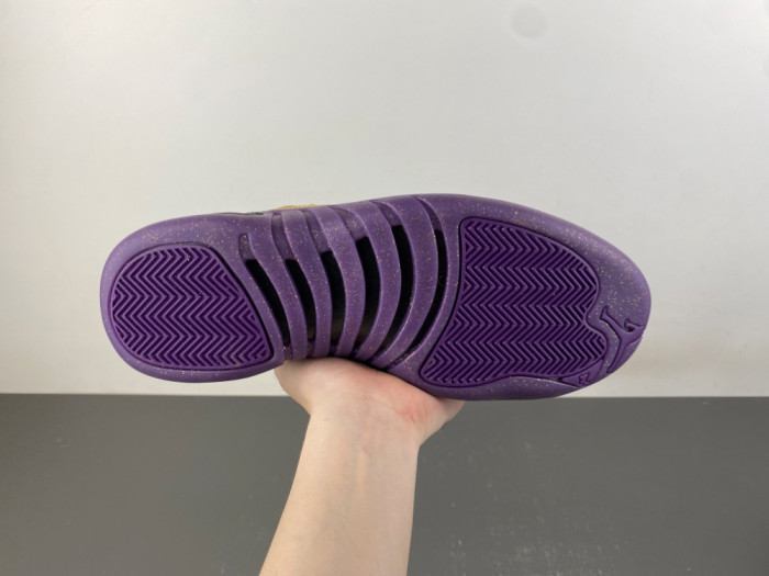 Jordan 12 Retro Sumo IW1218-098