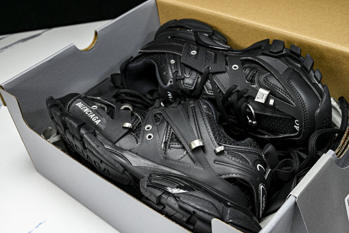 BL TRACK -COPSHOE BL -Track 08