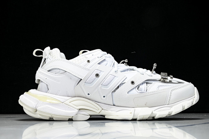 BL TRACK -COPSHOE BL -Track 09