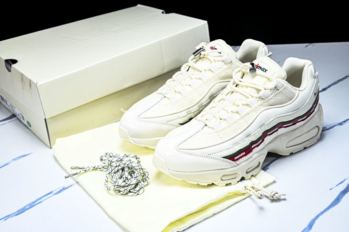 Nike Air Max 95 SP Undefeated Sail - IB4453-100