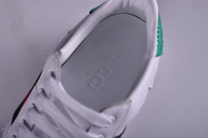 gc ace embroidered low-top sneaker with colorful stars 431942-a38g1